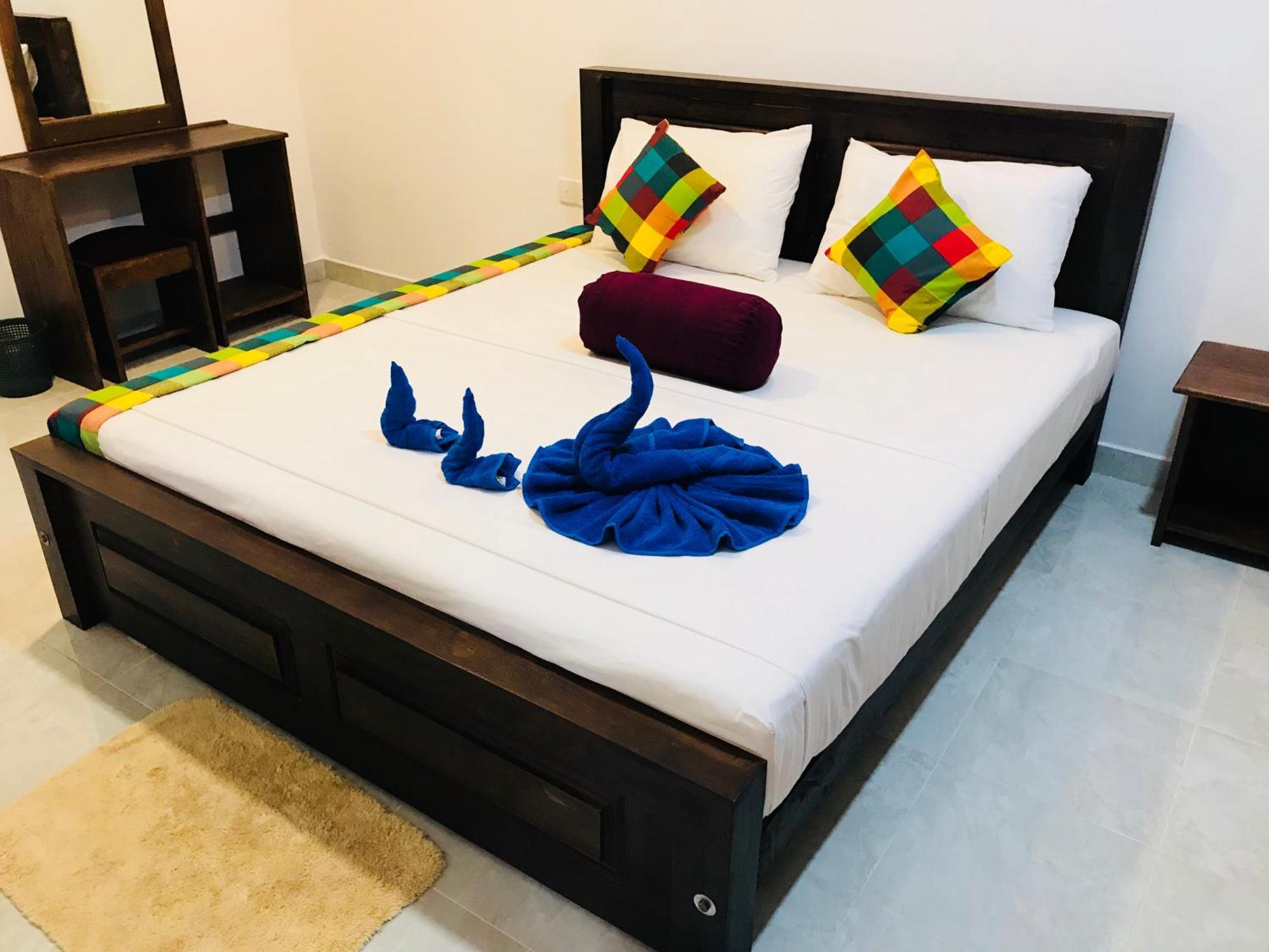 Pearl House Resort Anuradhapura Buitenkant foto