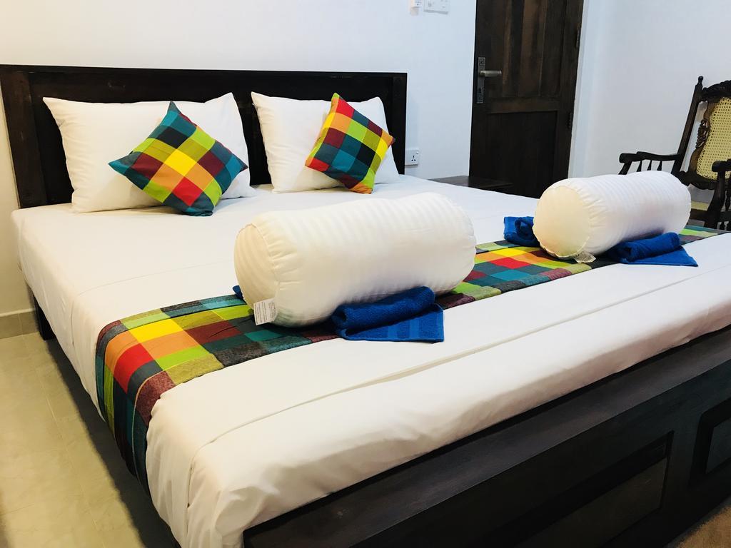 Pearl House Resort Anuradhapura Buitenkant foto